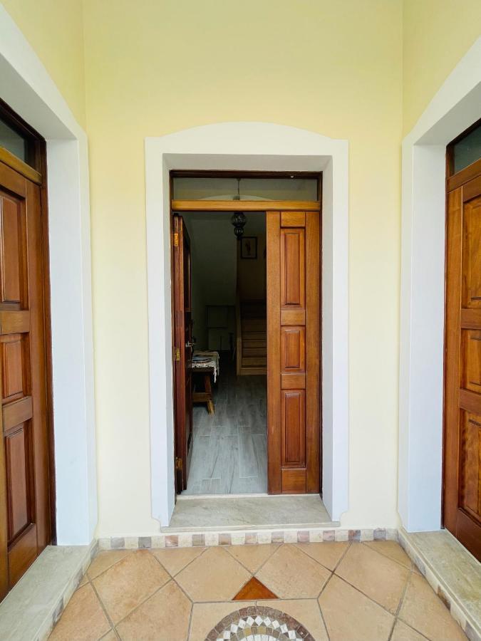 B&B Tre - Rooms & Relax Oristano Exteriör bild